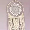 Beige og hvit drømmefanger